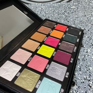 Conspiracy Palette (Swatched)